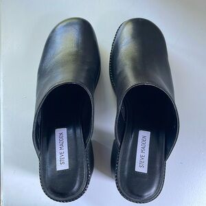 Steve Madden Platform Clogs/Mules